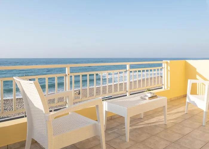 Unique Seaside Apartment